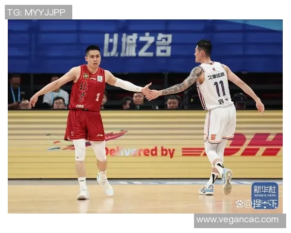 CBA精彩回放上海队对阵北京队的激烈比赛全程回顾与精彩瞬间分析