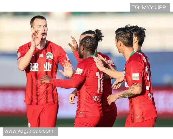 河南建业与深圳重播精彩对决回顾分析及比赛亮点总结 河南建业与深圳重播精彩对决回顾分析及比赛亮点总结